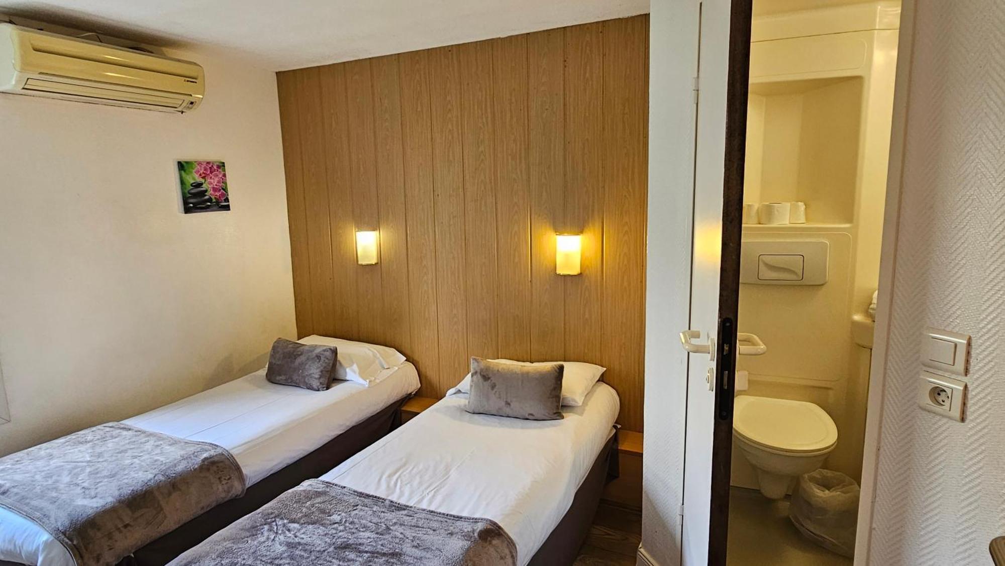 Brit Hotel Essentiel Pau Лескар Экстерьер фото