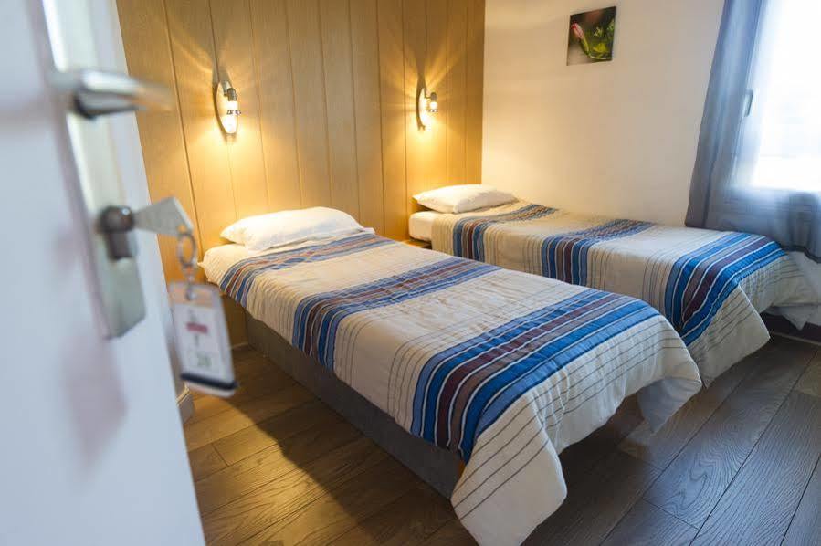 Brit Hotel Essentiel Pau Лескар Экстерьер фото